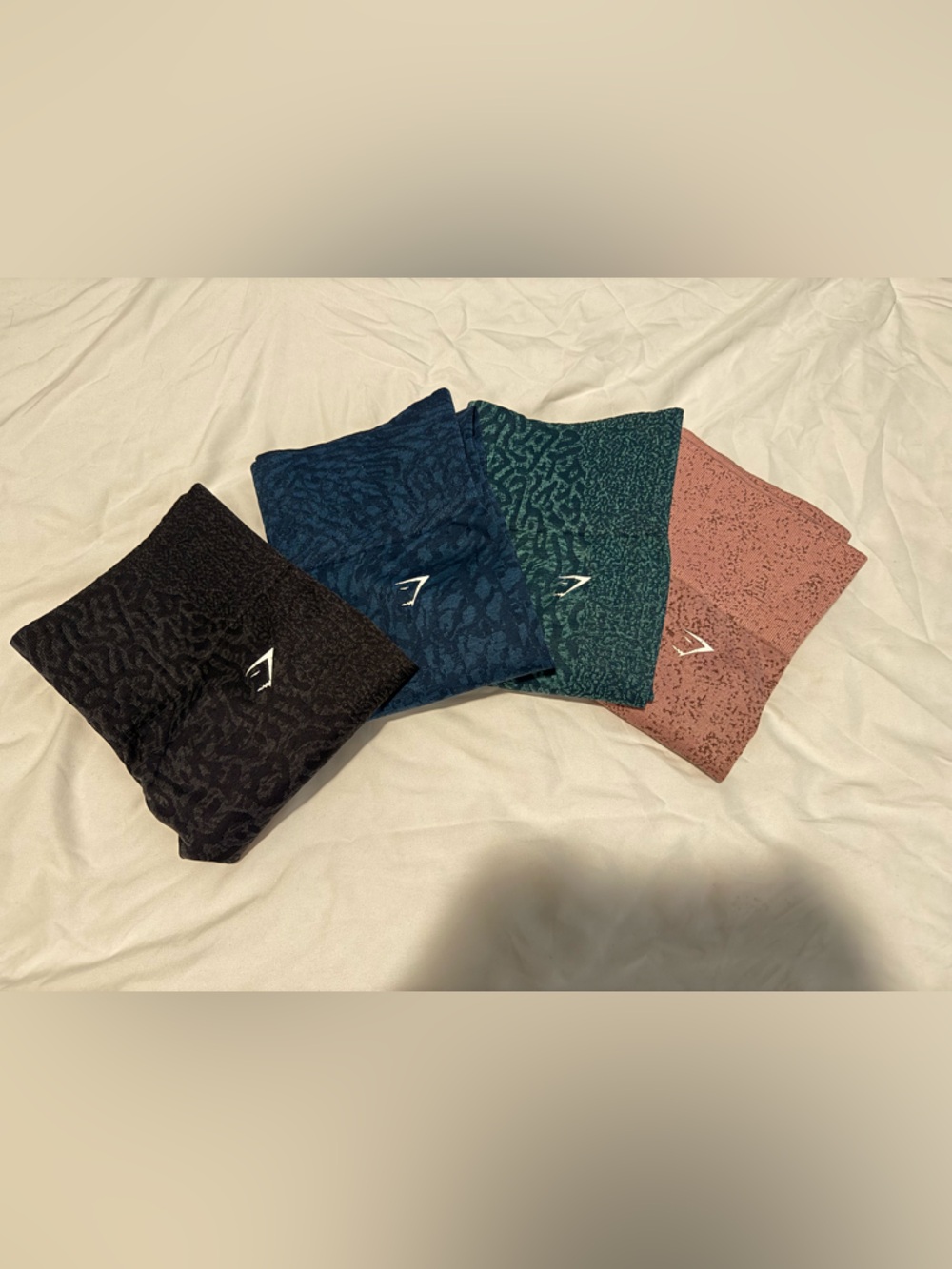 Gymshark High-Waist Leggings Bundle - Black, Navy Blue, Teal, Pink (w top)